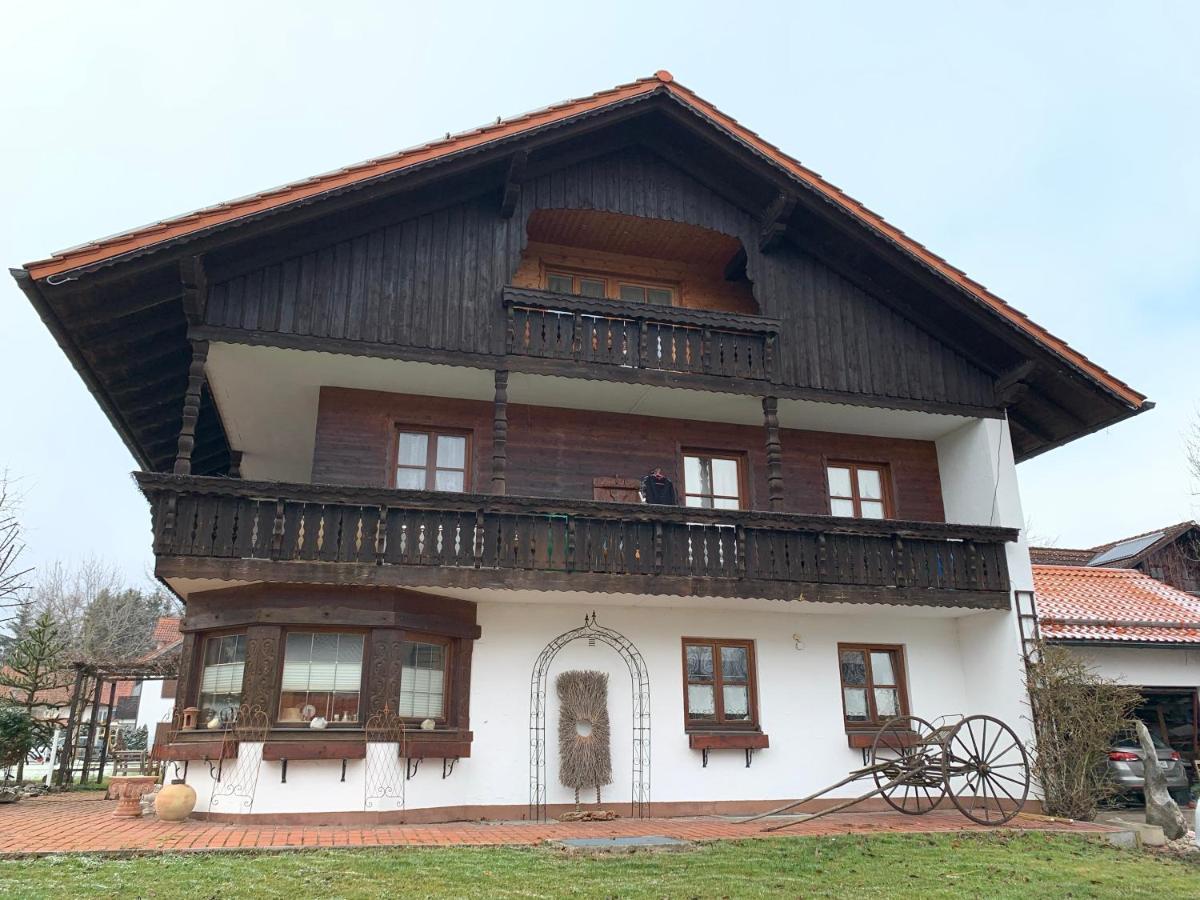 Jauss * Baierbrunn